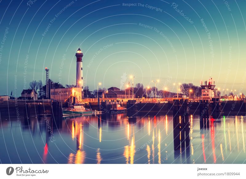 Yesterday a light Water Sky Ouistreham France Small Town Lighthouse Harbour Illuminate Bright Tall Beautiful Calm Idyll Safety Normandie Colour photo