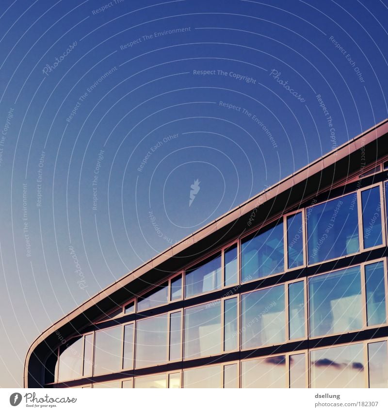 Part of a glazed building with a bright blue sky Colour photo Exterior shot Deserted Copy Space left Copy Space top Evening Twilight Contrast Reflection Sunrise