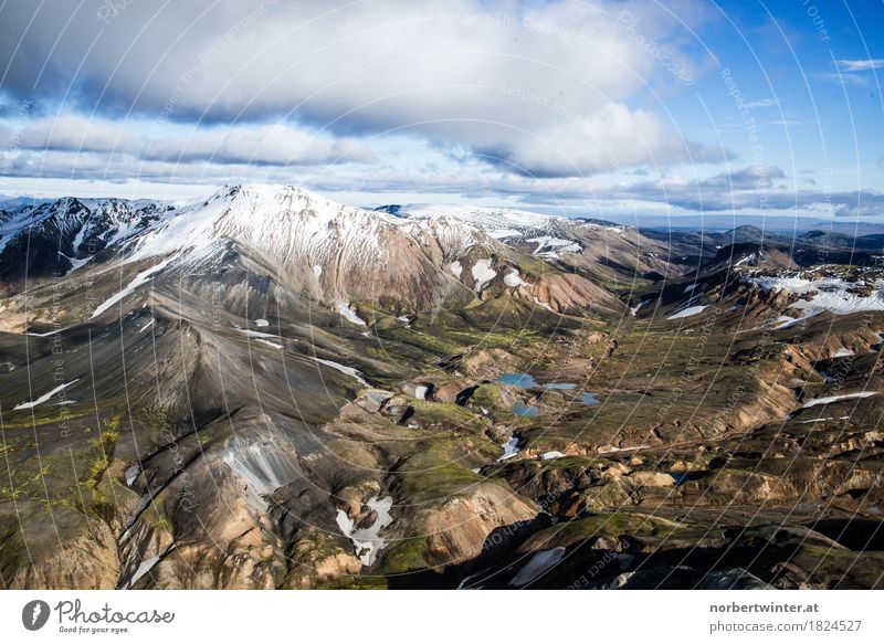 Iceland 16 Environment Nature Landscape Flying Adventure Landmannalaugar Colour photo Exterior shot Aerial photograph Downward