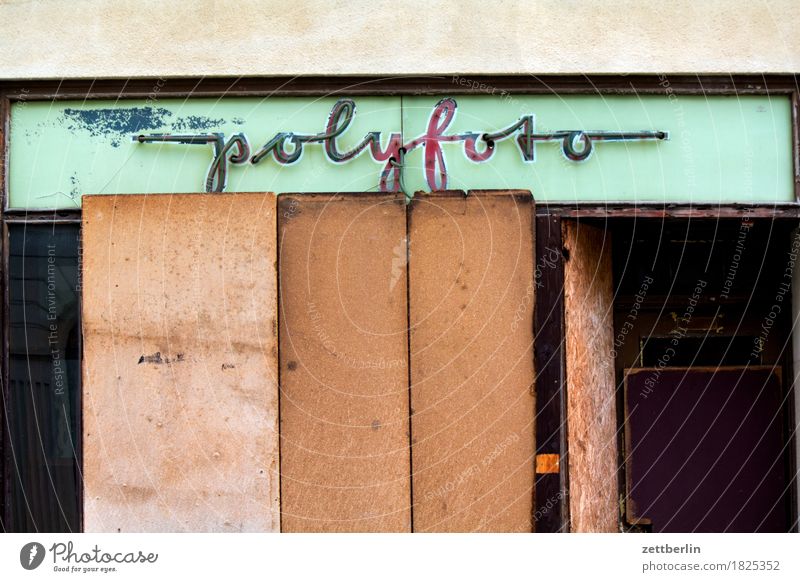 polyphoto Architecture Facade Window Front side goerlitz Historic Art nouveau Classical Small Town Lausitz forest museum Store premises Photography Photographer