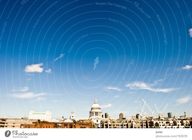 London from the Millenium bridge Colour photo Exterior shot Copy Space top Day Light Shadow Contrast Sunlight Central perspective Luxury Design