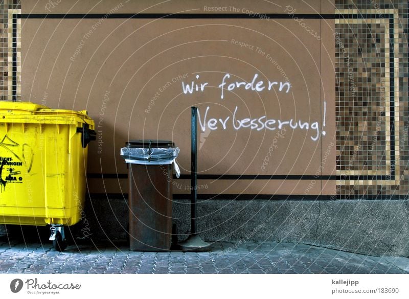 command: empty wastebasket Colour photo Subdued colour Exterior shot Deserted Day Light Shadow Contrast Long shot Living or residing