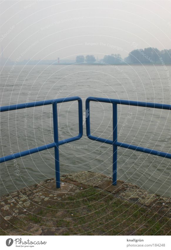 Duisburg Colour photo Subdued colour Exterior shot Deserted Copy Space top Morning Landscape Water Weather Bad weather Fog River bank Rhine Cold Blue Brown Gray