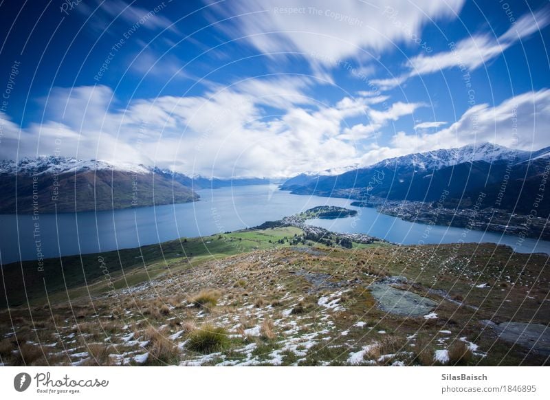 Laka Wakatipu Hiking Environment Nature Landscape Snow Plant Hill Rock Mountain Peak Snowcapped peak Lakeside Adventure Loneliness Uniqueness Vacation & Travel