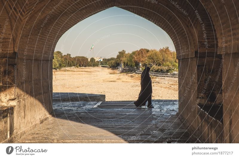 The woman in the shade Vacation & Travel Tourism Trip Adventure Far-off places Freedom Sightseeing City trip Expedition Isfahan Iran Asia Near and Middle East