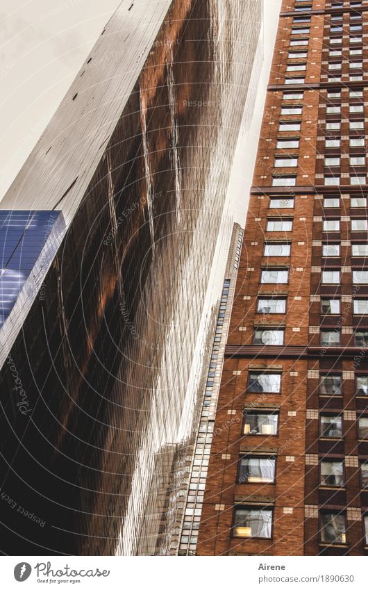 mirror, mirror on the wall... New York City Americas Downtown Skyline Deserted House (Residential Structure) High-rise Architecture Facade Gigantic Glittering