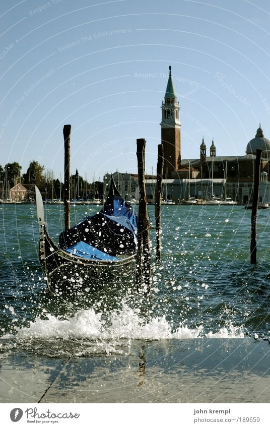 splish splash Venice Italy Church Tower basilica di san giorgio maggiore Tourist Attraction Landmark Self-confident Cool (slang) Optimism Surprise Wet