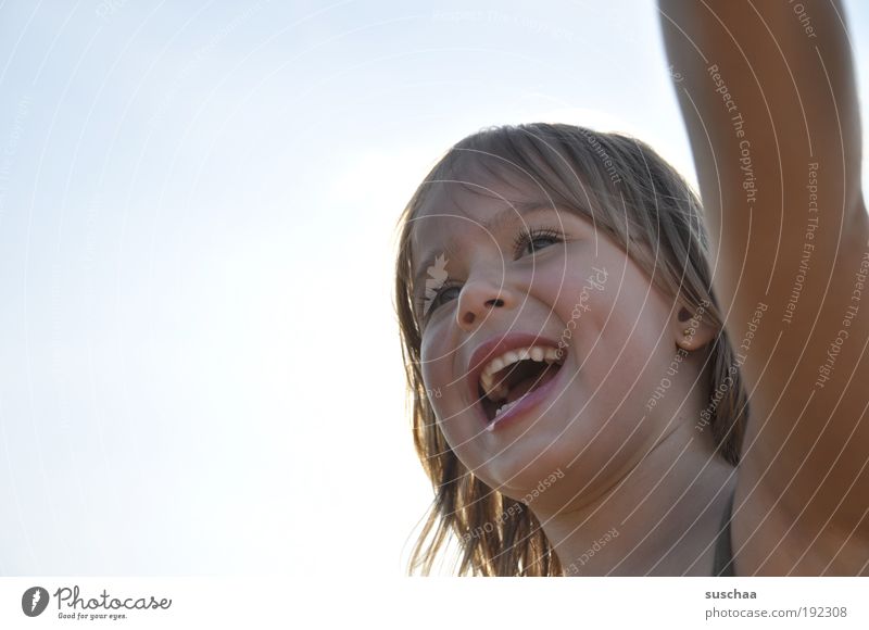 laugh Joy Life Child Girl Infancy Head Hair and hairstyles Face Ear Nose Mouth Lips Teeth Human being 3 - 8 years Laughter Happiness Fresh Natural Happy