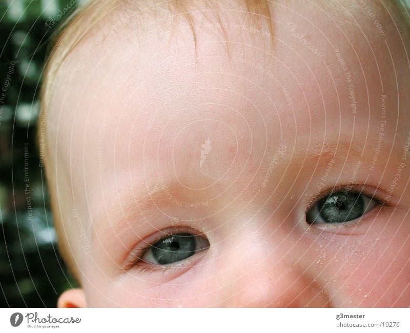 Lotte's Eyes Portrait photograph Child Curiosity Playground Sand