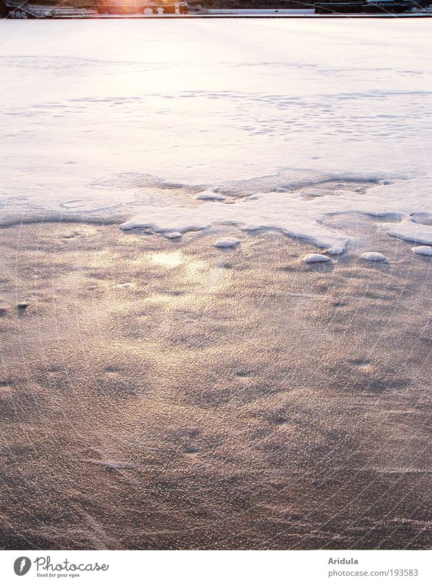 snow on the water Landscape Water Sun Sunrise Sunset Winter Beautiful weather Ice Frost Snow Pond Lake Barmbek Freeze Fresh Blue Yellow Gold Violet Pink Silver