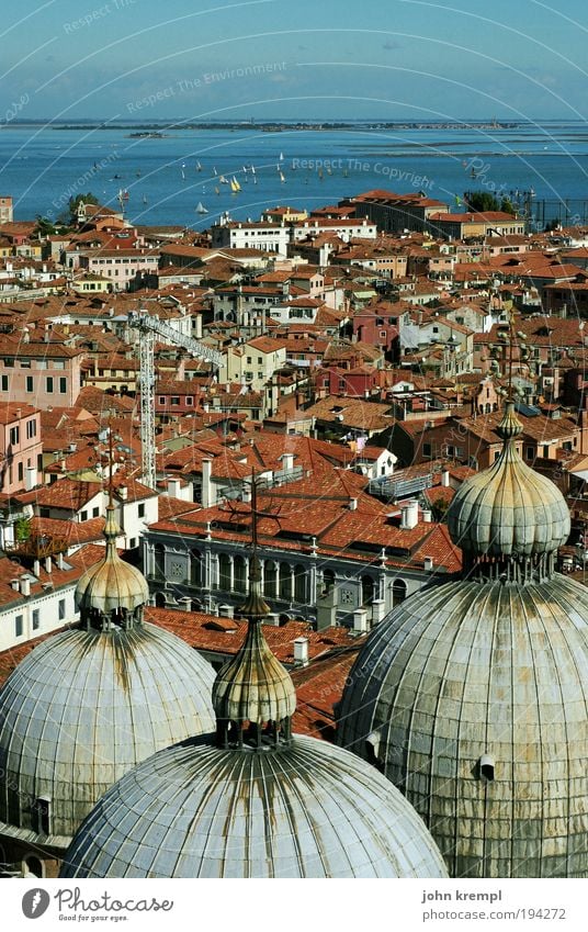 pigeon's eye view Sky Horizon Ocean Venice Italy Town Port City Old town Tourist Attraction Landmark Monument Basilica of San Marco Basilica San Marco