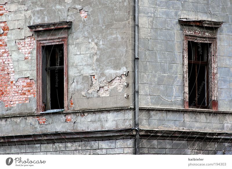 corner window Deserted Ruin Manmade structures Building Architecture Villa Plaster Brick wall Wall (barrier) Wall (building) Facade Window Eaves Old Dark