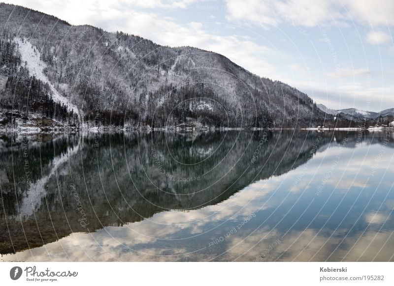 rear lake Tourism Winter Mountain Nature Landscape Water Clouds Ice Frost Lakeside Relaxation To enjoy Clean Contentment Beautiful Loneliness Serene Inspiration