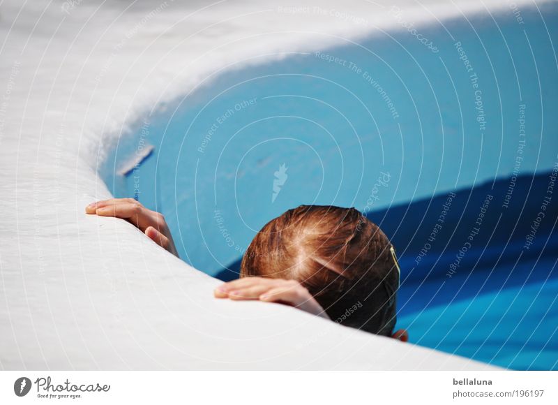 Submerged Human being Child Girl Infancy Head Hand 1 3 - 8 years Swimming & Bathing Wet Swimming pool Vacation & Travel Tenerife Puerto de la Cruz Hotel