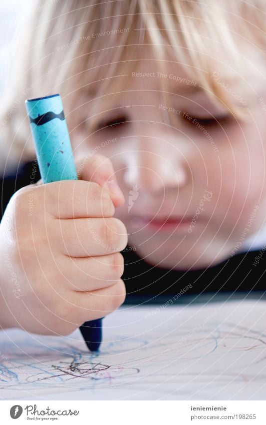 The sky blue... Handicraft Parenting Child Boy (child) 1 Human being 1 - 3 years Toddler Stationery Paper Piece of paper Pen Draw Brash Curiosity Cute