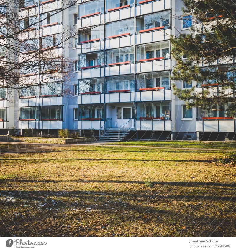 one block Winter Erfurt Capital city Downtown Populated House (Residential Structure) High-rise Manmade structures Building Architecture Facade Society