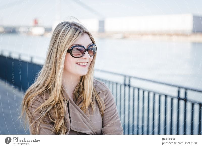 young woman on the Rhine looks into the distance Lifestyle Shopping Summer Human being Feminine Young woman Youth (Young adults) Woman Adults 1 Friendliness