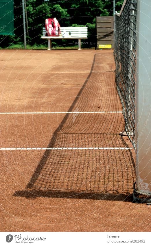 rest Leisure and hobbies Summer Tennis Sand Red Break Colour photo Exterior shot Deserted Copy Space left Day Deep depth of field Tennis court Net Bench Shadow