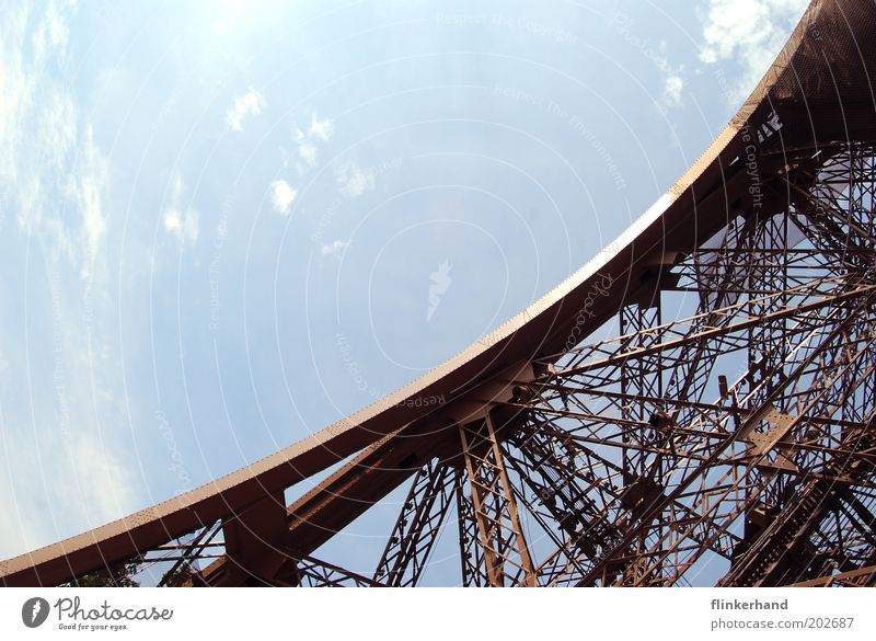 La Tour Eiffel a froid aux pieds... Paris Tower Manmade structures Eiffel Tower Blue Happy Joie de vivre (Vitality) Spring fever Freedom Vacation & Travel