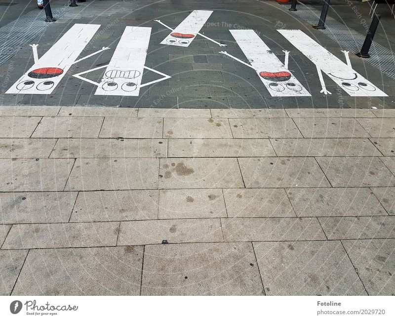 crash Art Work of art Red Black White Fear Zebra crossing Pedestrian crossing Face Panic Street art Lanes & trails Footpath Paving stone Emotions Colour photo