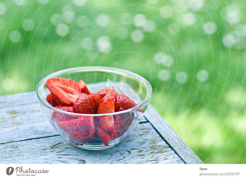 freshly dished up Food Fruit Strawberry Nutrition Vegetarian diet Bowl Authentic Fresh Healthy Delicious Green Red Glass bowl Tabletop Varnish Garden table