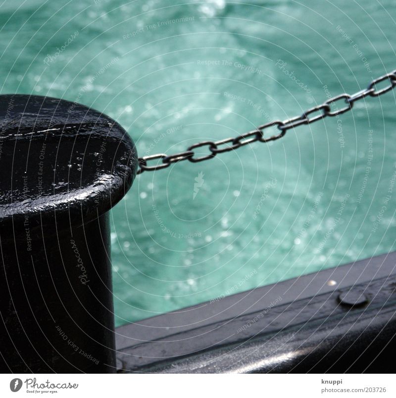 "Willhelm Tell"`s mooring pommel Environment Water Colour photo Exterior shot Deserted Copy Space top Day Contrast Sunlight Deep depth of field Bollard Chain