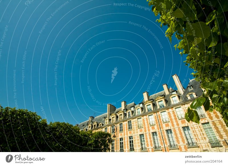 Place des Vosges France Paris Capital city Places victor hugo Facade Window Glazed facade marais Sky Blue Summer Vacation & Travel City trip Tourism Copy Space