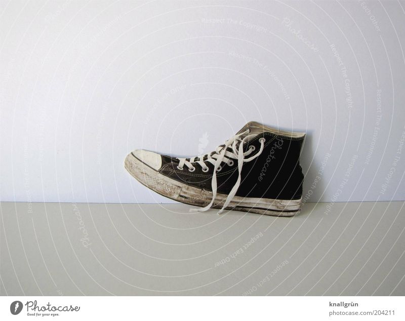 loner Fashion Footwear Sneakers Shoelace Chucks String Old Dirty Hip & trendy Modern Gray Black White Uniqueness Trite Unique specimen Black & white photo