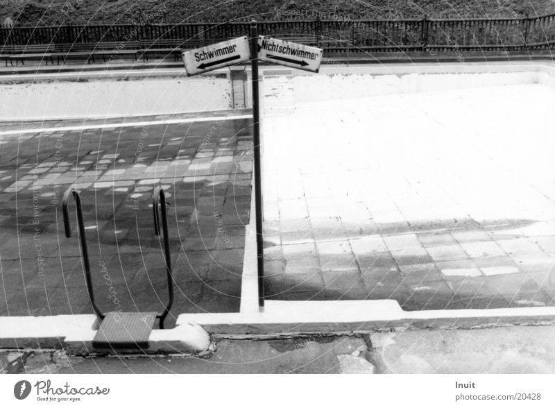 Swimmer | Non-swimmer Swimming pool Empty Sebnitz Extreme sports Black & white photo Basin Swimming & Bathing