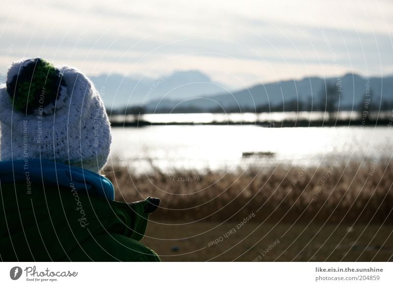 Take a deep breath. (Relax light for lunch) Harmonious Well-being Contentment Relaxation Calm Leisure and hobbies Winter Mountain Head Lakeside Jacket Scarf Cap