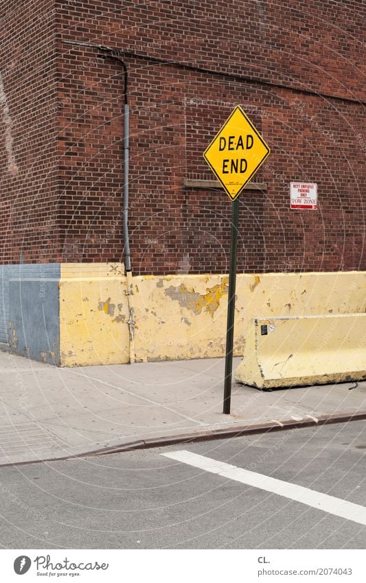 DEAD End New York City USA Town Deserted House (Residential Structure) Wall (barrier) Wall (building) Transport Means of transport Traffic infrastructure