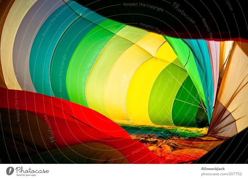 colorflash Balloon flight Hot Air Balloon Large Multicoloured Colour photo Interior shot Prismatic colors Sheath Concentric Bright Colours Preparation