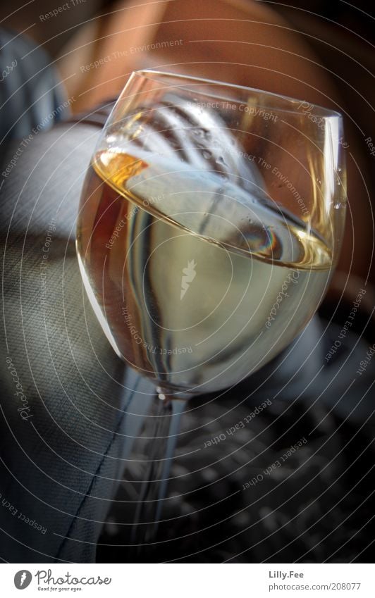 Summer Wine Glass Drinking Sweet Gold Lust Alcoholic drinks Colour photo Interior shot Experimental Day Contrast Shallow depth of field Wine glass White wine