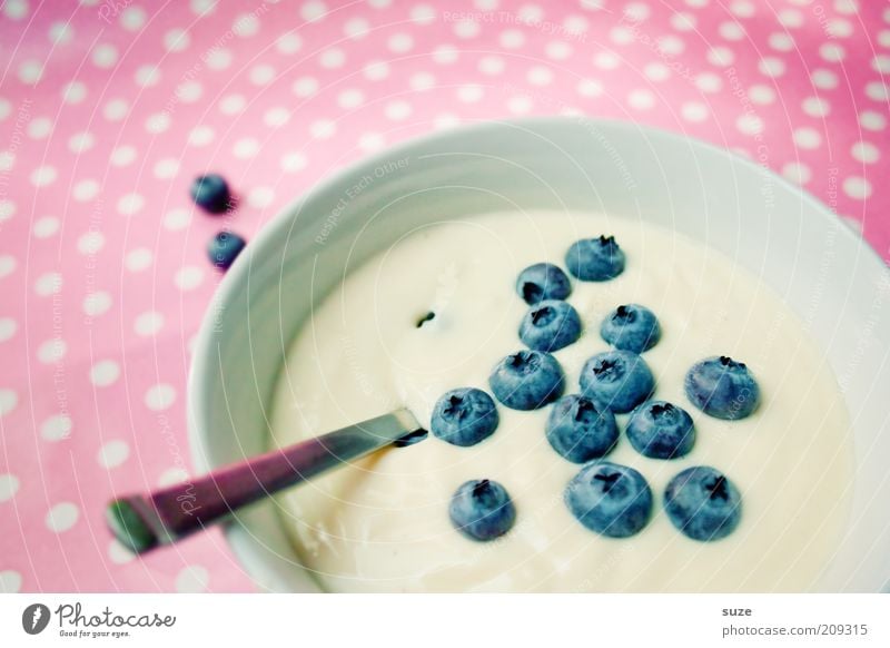 blue men Food Yoghurt Dairy Products Fruit Dessert Nutrition Breakfast Organic produce Vegetarian diet Diet Bowl Spoon Healthy Delicious Pink Appetite Blueberry