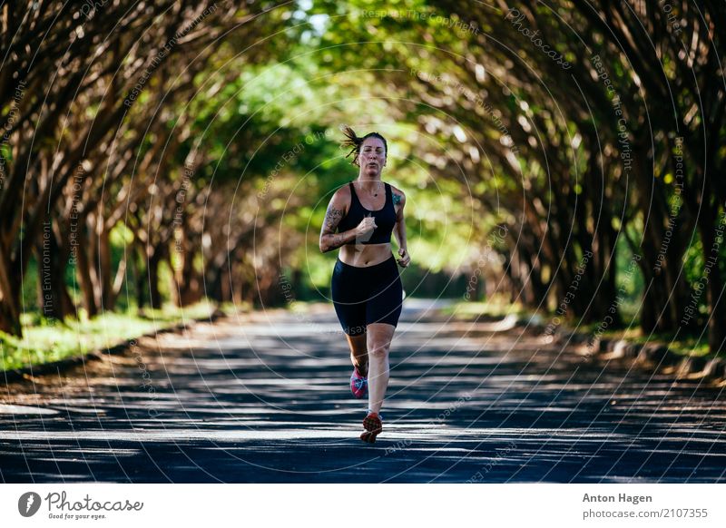 Running in the park Athletic Summer Fitness Sports Training Track and Field Jogging Masculine Woman Adults 1 Human being 18 - 30 years Youth (Young adults)