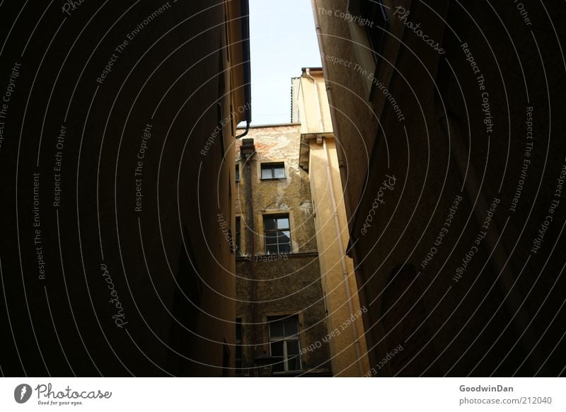 through the alleys of Regensburg Small Town Old town Deserted House (Residential Structure) Building Architecture Dark Curiosity Warmth Moody Colour photo