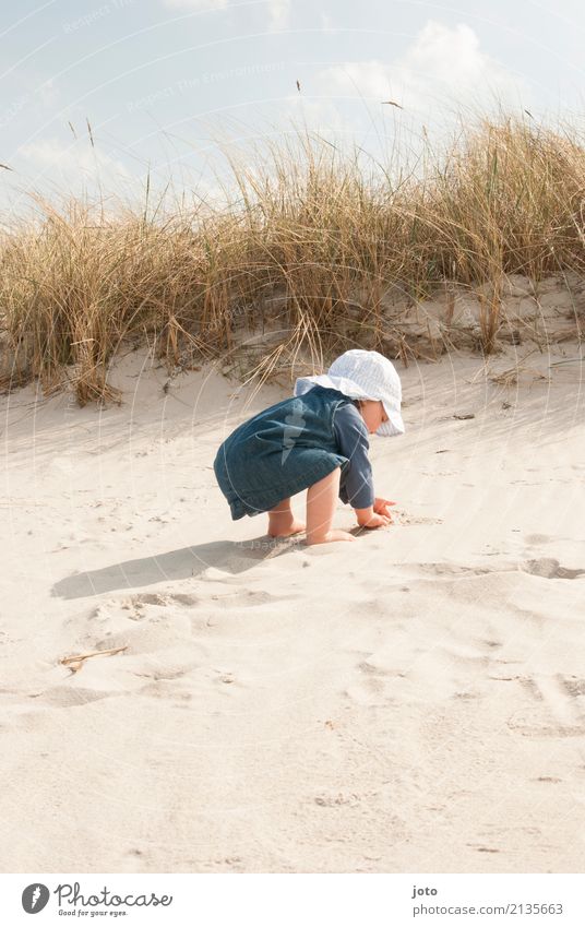 sand time Vacation & Travel Trip Summer vacation Feminine Toddler 1 - 3 years Sand Beach Beach dune Dress Sunhat Discover Crouch Playing Cute Enthusiasm