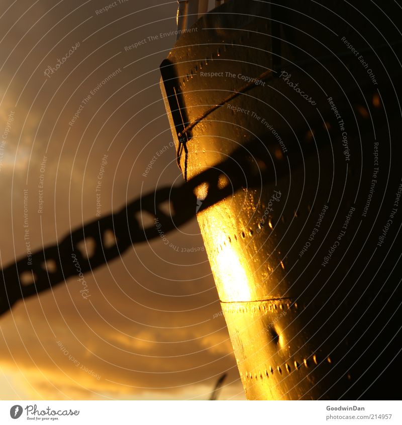 Bug. Navigation Steamer Bow Old Beautiful Warmth Moody Clouds Sunset ship chain Steel Colour photo Exterior shot Twilight Light Shadow Contrast Deserted