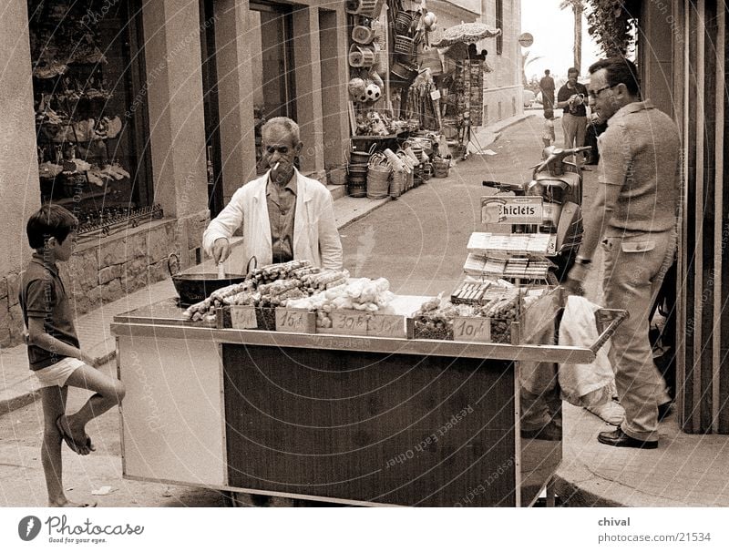 street sale Spain Sell Alley Customer Human being Boy (child) Stalls and stands Merchant