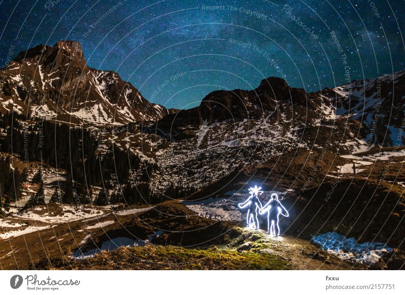 The imaginary friend Invisible Friendship Mountain gantric Switzerland Long exposure Light Stars Sky Winter Cold Couple fantasy friend