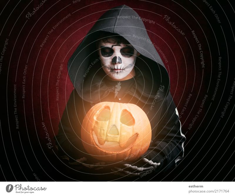 Boy in Halloween .Boy dressed as a skeleton Lifestyle Entertainment Party Event Feasts & Celebrations Carnival Hallowe'en Human being Masculine Child Toddler