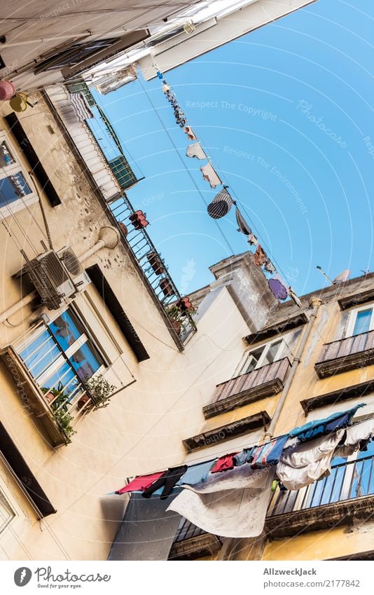 The streets of Naples 4 Colour photo Exterior shot Upward Vacation & Travel Sightseeing City trip Summer vacation Lifestyle Joie de vivre (Vitality)