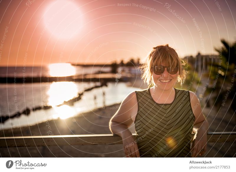 Sunset in paradise 2 Exterior shot Sunbeam Portrait photograph Looking into the camera Copy Space left Lifestyle Happy Vacation & Travel Tourist Adventure