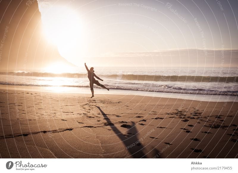 Fun and sports on the North Sea beach Healthy Athletic Fitness Life Well-being Contentment Senses Adventure Summer vacation Sun Beach Ocean Waves Young woman