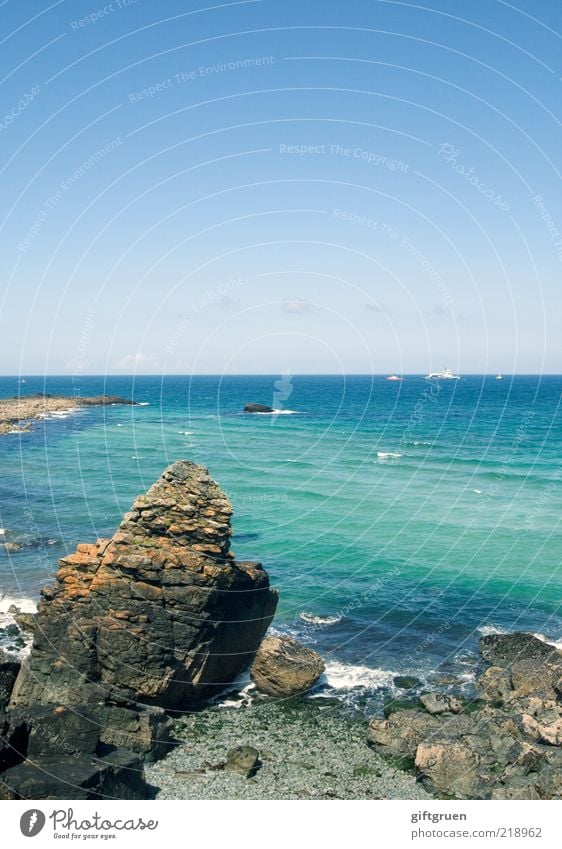 cornish coast Environment Nature Landscape Elements Water Sky Waves Coast Beach Bay Ocean Island Natural Blue Cornwall Great Britain England Rock Stony Horizon