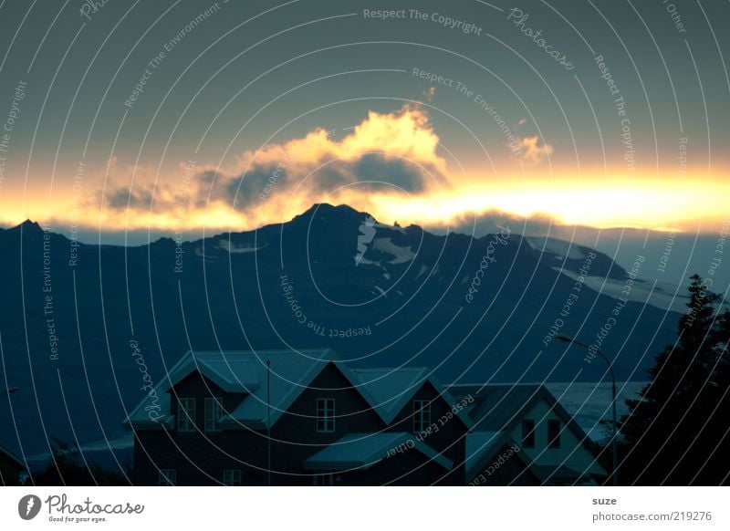 Long blink Mountain Living or residing House (Residential Structure) Environment Nature Landscape Elements Sky Clouds Summer Climate Peak Snowcapped peak