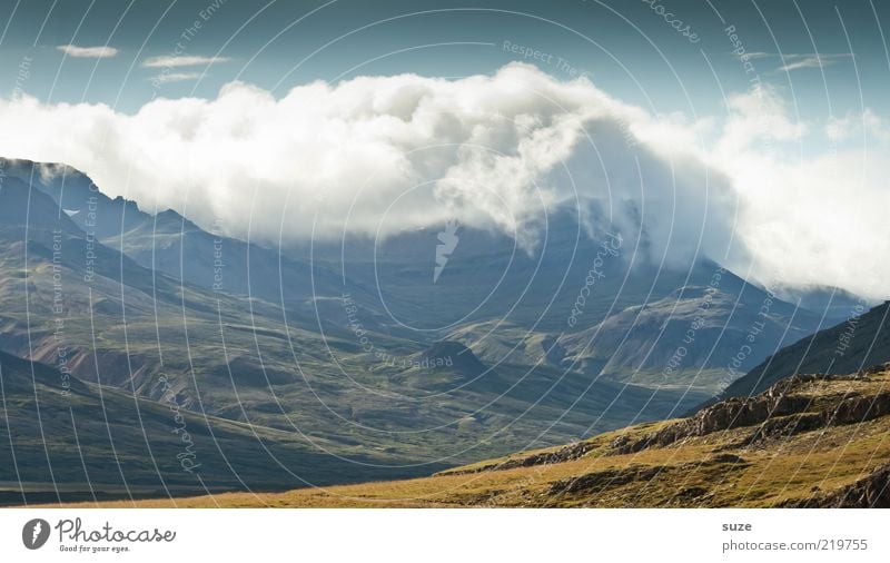 Nothing else matters Mountain Environment Nature Landscape Sky Clouds Beautiful weather Peak Exceptional Fantastic Iceland Mystic High plain Plain Massive