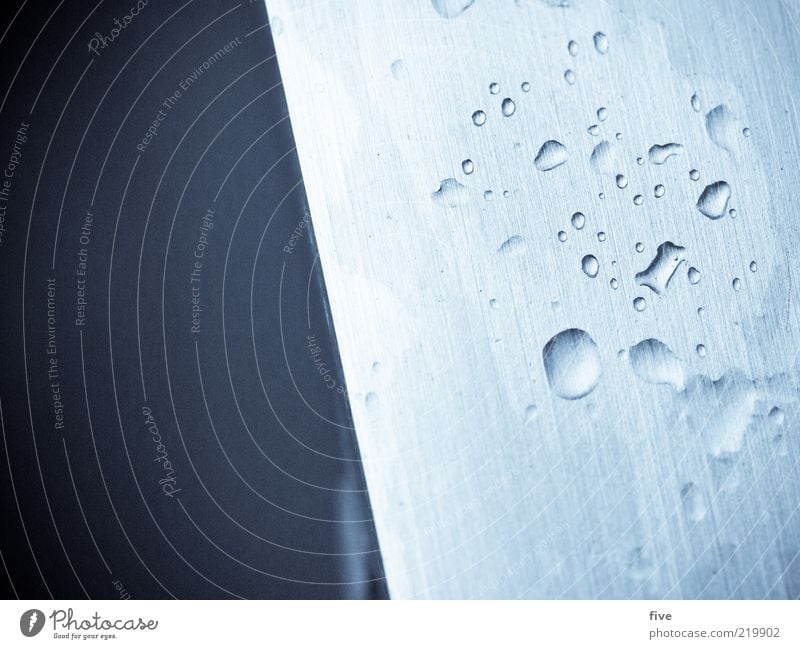 cut Water Drops of water Sharp-edged Fresh Cold Wet Blue Colour photo Exterior shot Macro (Extreme close-up) Light Deserted Rain Striped Surface structure