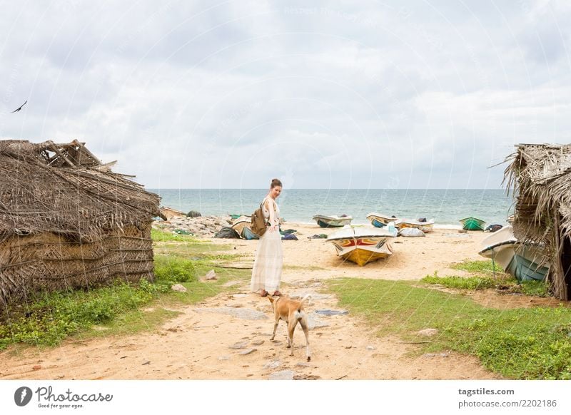 Visiting the old fishing village of Talawila, Sri Lanka Kalpitiya Thalawila Woman Asia Vacation & Travel Fishing (Angle) Fishery Village Card Tourism Paradise