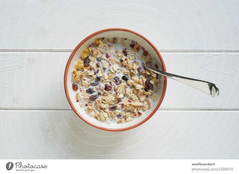 müsli Food Nutrition Breakfast Organic produce Vegetarian diet Milk Bowl Spoon Lifestyle White Cereal Cornflakes Snack Portion Carbohydrates fruit muesli